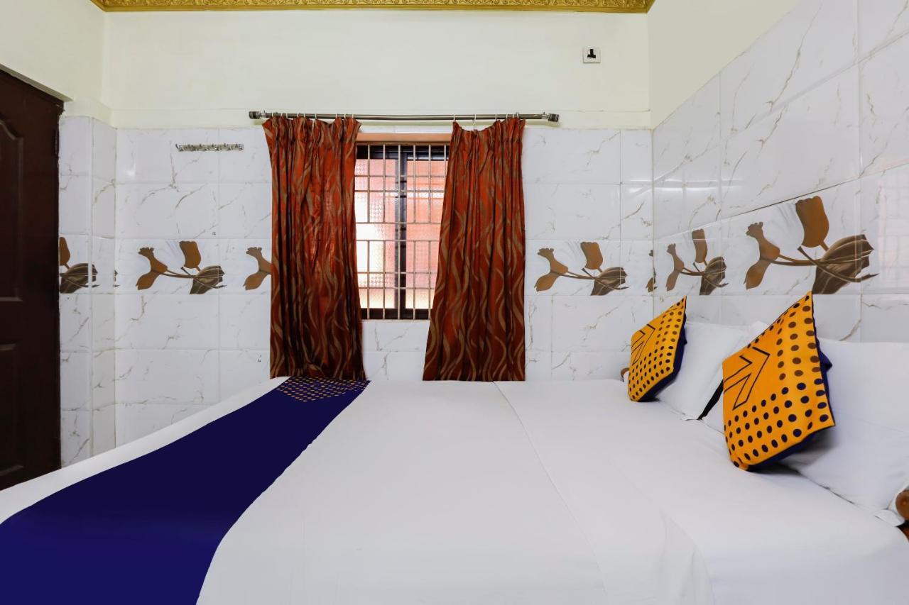Spot On 40324 Vvr Residency Hotel Csennai Kültér fotó